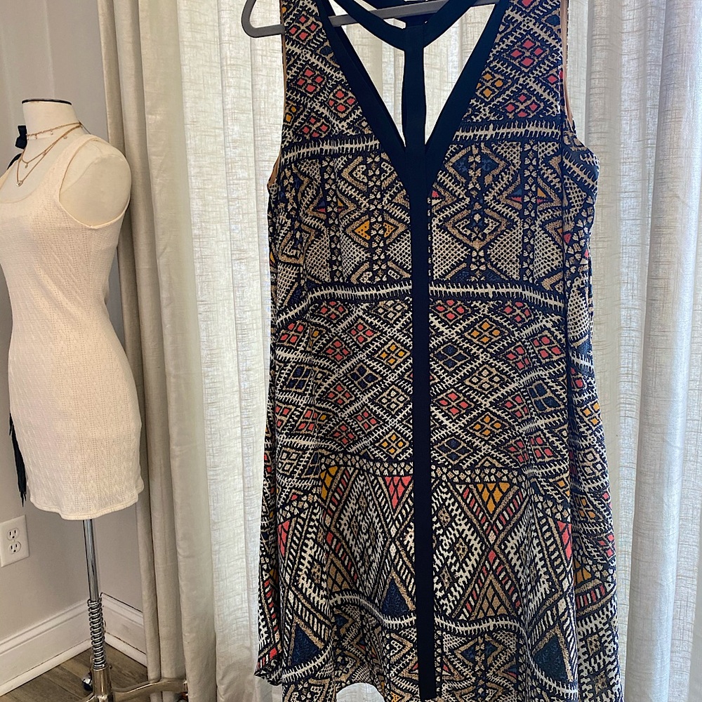 bcbg dress